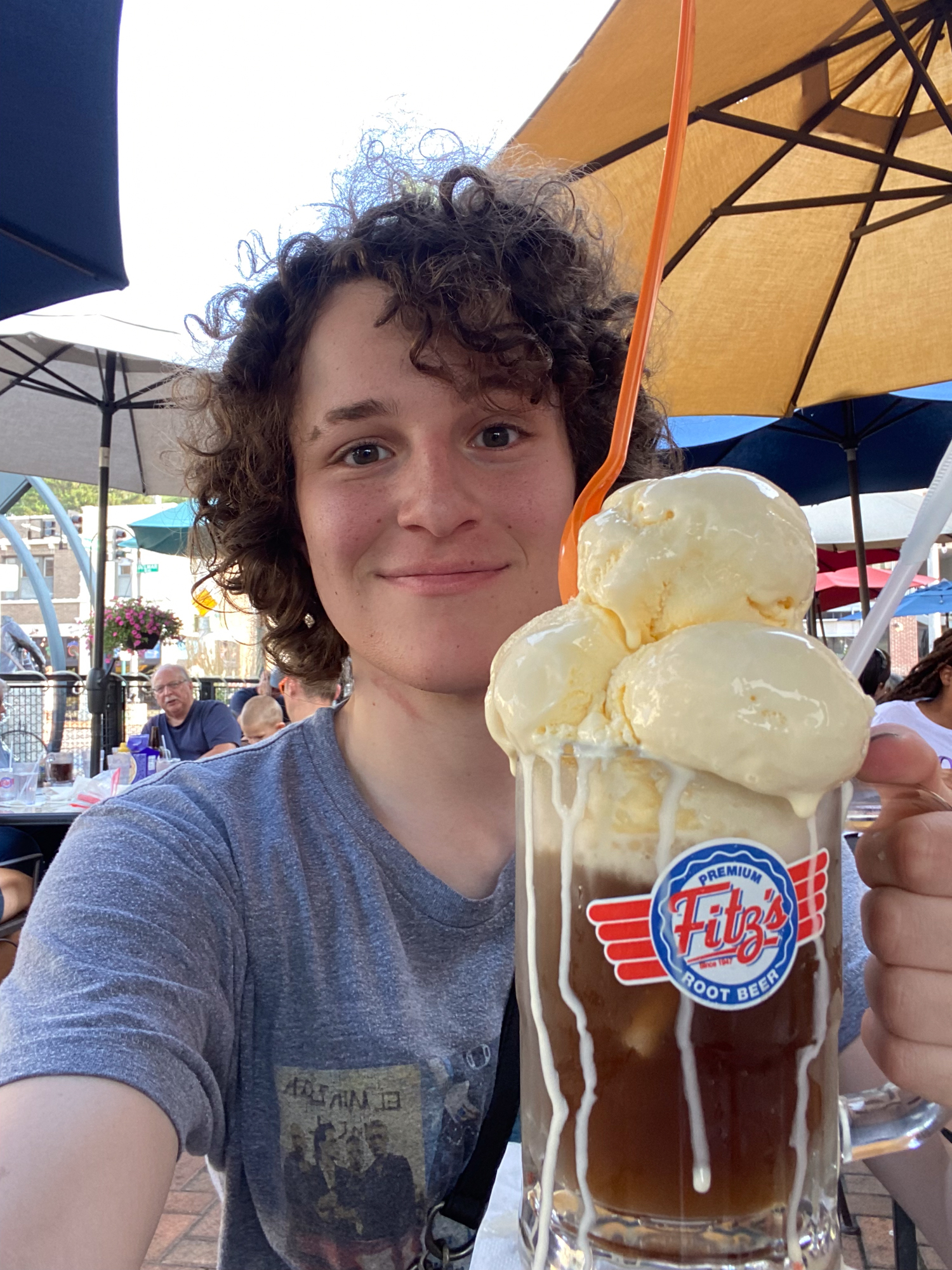 A photo of a massive root beer float.